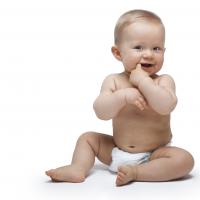 Lipatan di Paha Bayi Menandakan Kemungkinan Tinggi Badannya?