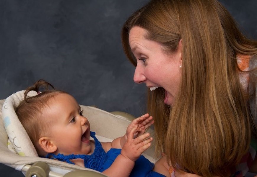 Waspadai Gangguan Pendengaran Pada Si Kecil yang Masih Bayi